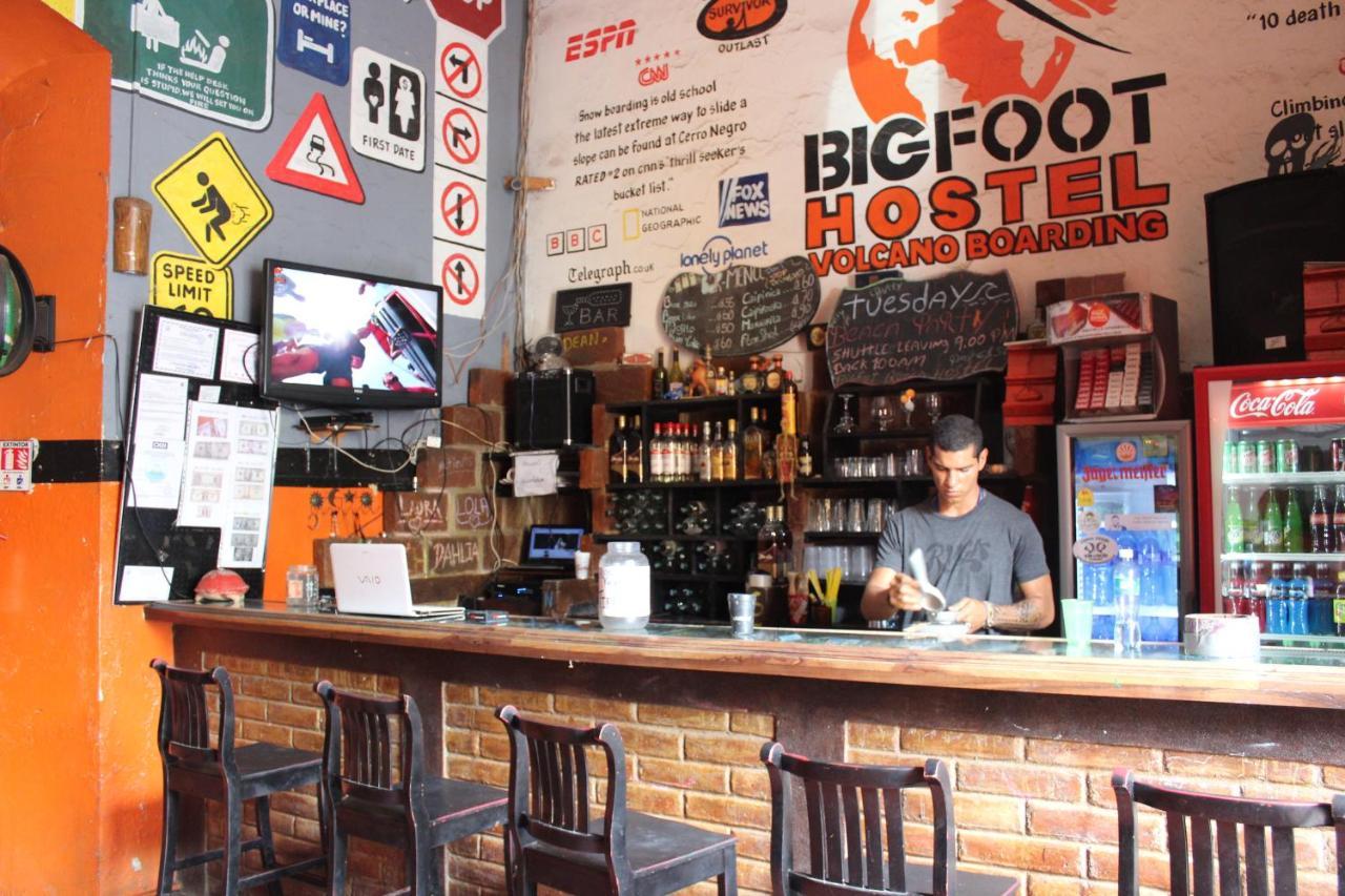 Bigfoot Hostel León Exteriör bild